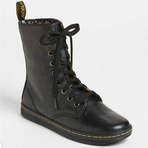 Dr. Martens Airwair